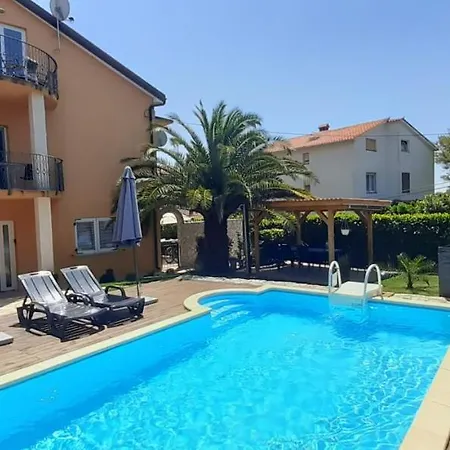 Lana Apartman Apartament *