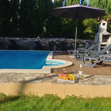 Lana Apartman Medulin